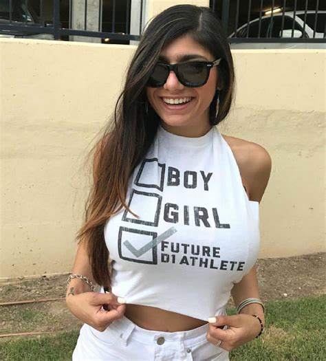 mia khalifa black|Mia Khalifa Black Cock Porn Videos 